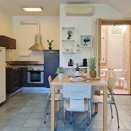 Center 150 Mt From The Sea Ac Fast Wifi And Design *