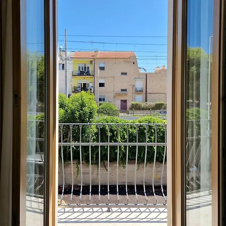 Center 150 Mt From The Sea Ac Fast Wifi And Design アパート Porto SantʼElpidio